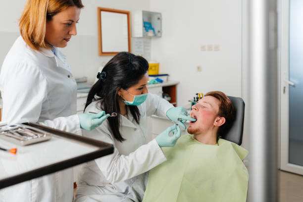Best Cracked Tooth Emergency Dentist  in Terra Bella, CA